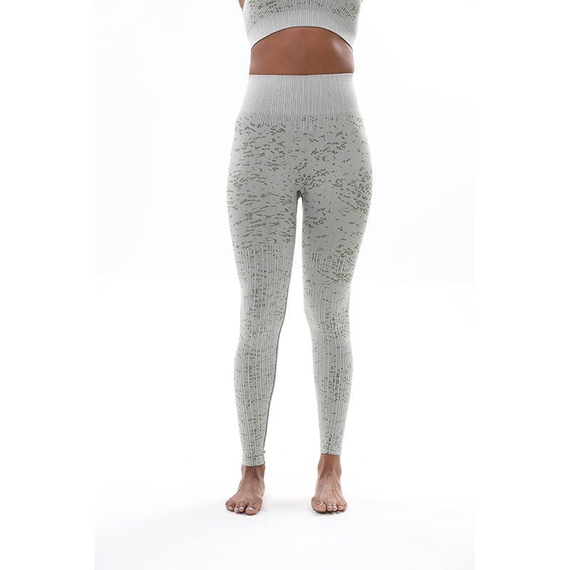 Seamless Nine Point Yoga Pants for Fitness