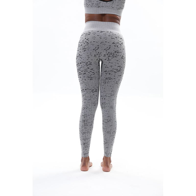 Seamless Nine Point Yoga Pants for Fitness